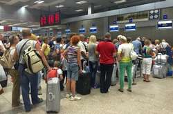 З Туреччини не можуть вилетіти 543 українських туристи 