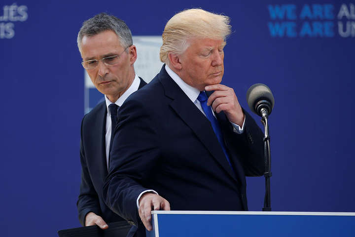 Трамп закликав лідерів країн НАТО витрачати на оборону 4% від ВВП