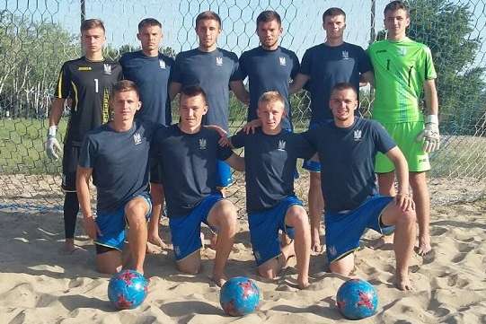 Збірна України з пляжного футболу вирушила на турнір до Марокко