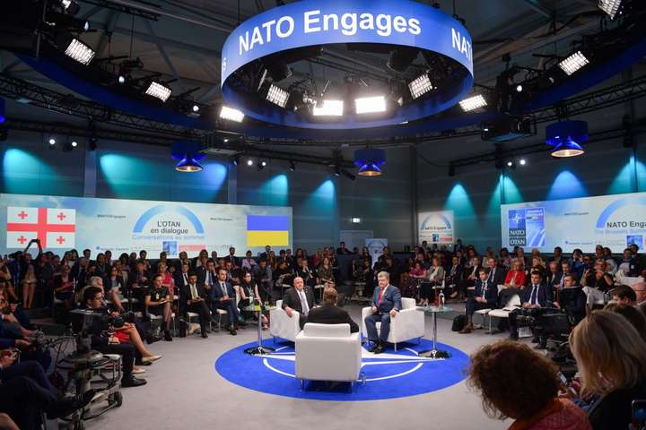 Росії не вдасться заблокувати вступ України до НАТО – Порошенко 