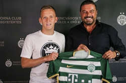 Футболіст збірної України дебютував за новий клуб у матчі Ліги Європи