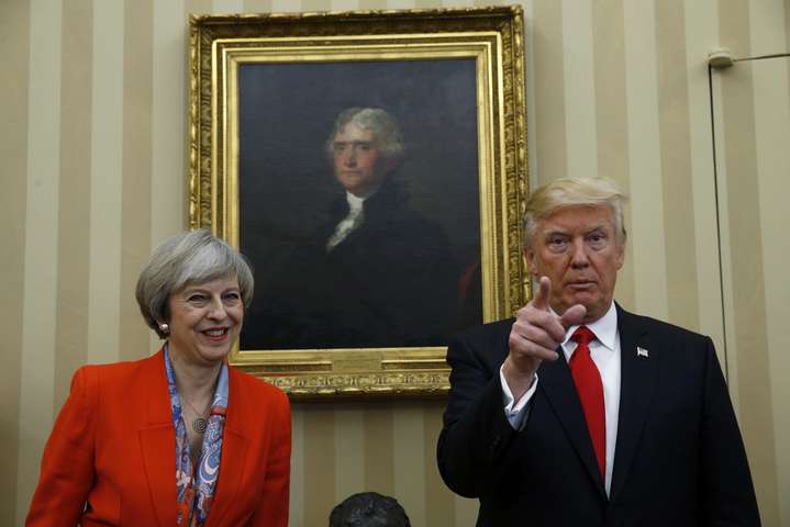 Трамп натякнув Британії, що «м'який Brexit» вб'є торгову угоду з США