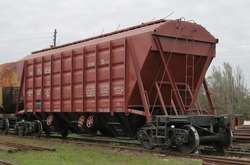 В Україні «зависли» вантажні перевезення, бо «Укрзалізниця» не може впоратися – нардеп