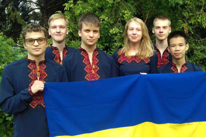 Украинские школьники впервые в истории заняли IV место на международной олимпиаде по математике