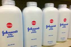 У Johnson & Johnson отсудили $4,7 млрд за присыпки, которые «вызывают рак»