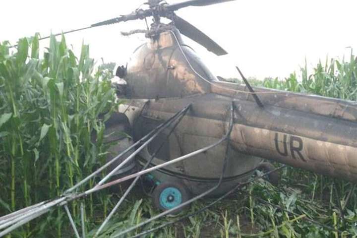 На Чернігівщині п’яний пілот скерував гелікоптер в лінію електропередач