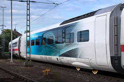 Новий високошвидкісний потяг Velaro Novo