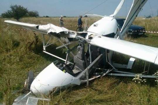На Сумщині розбився літак, загинув пілот 