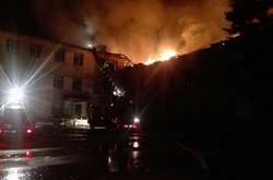 У Полтаві вночі горіла електропідстанція 