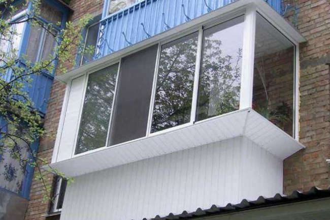 При проектуванні нових будинків дозволять склити балкони