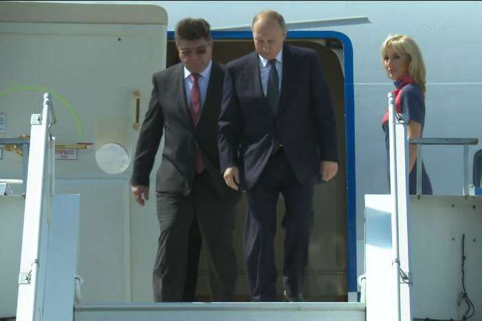 Путин прибыл в Хельсинки на встречу с Трампом