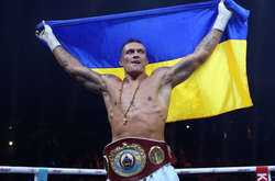 Усик перед боєм з Гассієвим припинив співпрацю зі своїм тренером