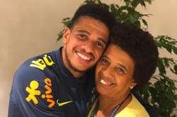 Тайсон і його матір&nbsp;Розаньєла Барселлос Фреда