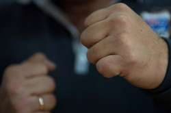 На Сумщині арештували чоловіка, який забив дочку за відмову їсти 