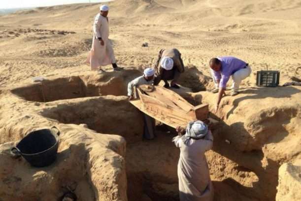 Археологи у Єгипті розкопали близько 8 млн мумій собак