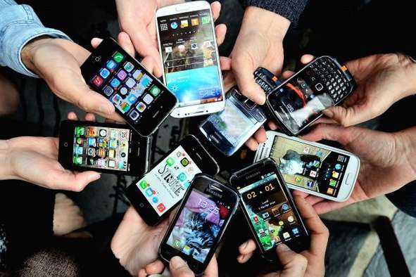 Кабмін затвердив план заходів, аби поліпшити мобільний зв'язок в країні 