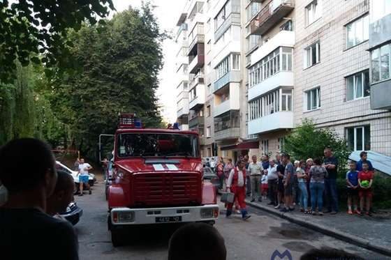 У Тернополі в квартирі стався вибух, у поліції кажуть про спробу самогубства