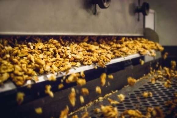 Найбільший експортер горіхів спростував, що його власником є мільярдер Косюк