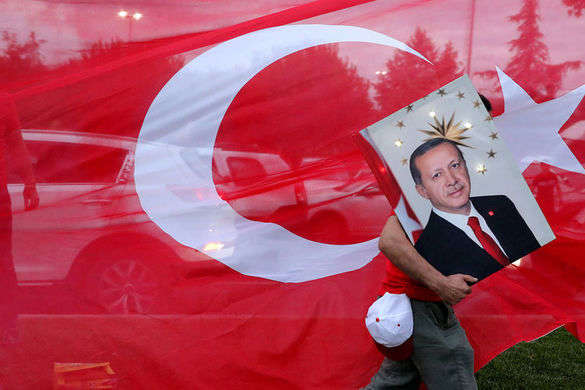 У Туреччині через два роки закінчився режим надзвичайного стану