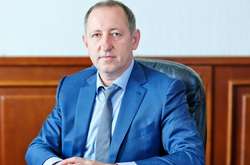 Впливовий столичний податківець підозрюється у фіктивному розлученні і незаконному збагаченні