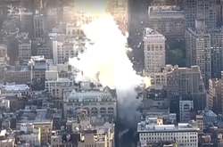 Центр Нью-Йорка паралізував вибух на тепломережі (відео)