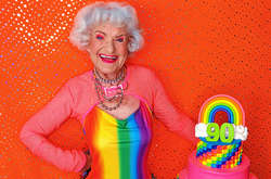 Звезде Instagram Бадди Винкл исполнилось 90 лет. Невероятные фото пенсионерки