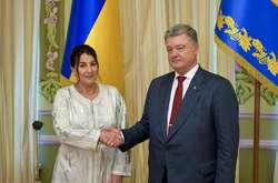 Порошенко запропонував Марокко скасувати візи для українських туристів