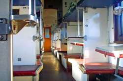 В Україні зникнуть плацкартні вагони: Омелян назвав терміни