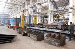 Как на Луганщине строят железнодорожные вагоны: от А до Я