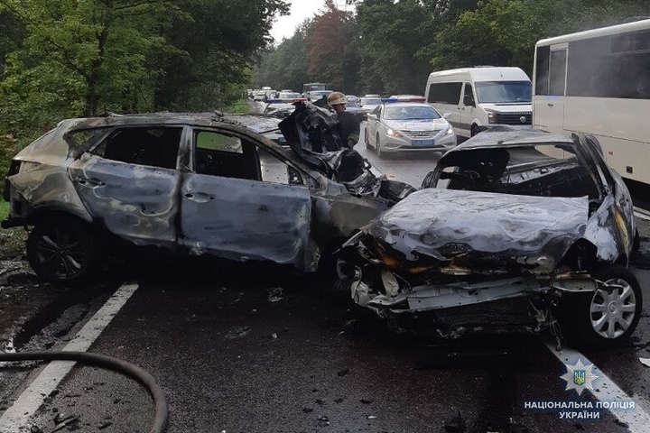 У Києві сталася смертельна ДТП з трьома авто, загинула родина