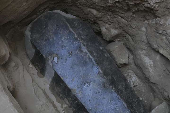 Археологи в Єгипті знайшли саркофаг, який не відкривався дві тисяч років