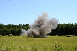 Окупанти на Донбасі гатять з великокаліберних кулеметів