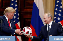 Секретна служба перевірить м’яч, який Путін подарував Трампу