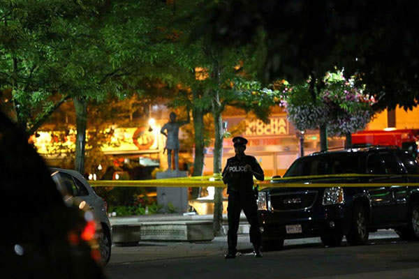 Стрілянина у Канаді: поранені 9 людей, нападника вбито