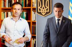 Журавський розповів, як Зеленський та Вакарчук сперечались, хто буде балотуватись