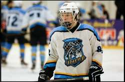 У Херсоні трагічно загинув 17-річний український хокеїст