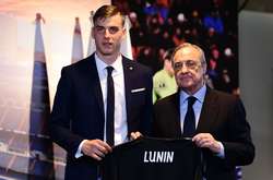 Промова іспанською та фанати з прапорами України. «Реал» презентував Луніна (відео, фото)