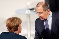 Меркель і Лавров обговорили Україну та Сирію 
