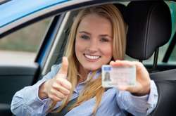 Власники ID-карток зможуть змінювати прописку через інтернет 