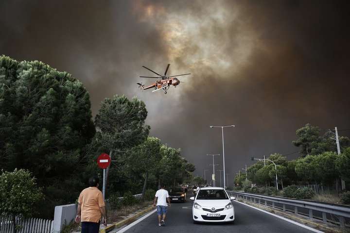 Пожежа у Греції: кількість загиблих зросла до 74 осіб 