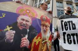 У Порошенка похвалились, як розбивають російські міфи про українську церкву