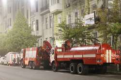 Пожежа у Києві на Саксаганського: офіс вигорів повністю (відео)