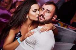 «Твоя вершина - не за горами»: Возлюбленная депутата Рыбалка записала песню-поздравление