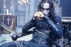 Ремейка «Ворона» не будет. Sony официально отказалась от проекта после ухода Джейсона Момоа