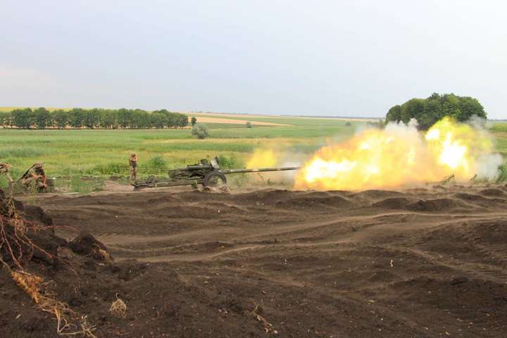 «Кожен постріл — у ціль!». Як українські артилеристи тренувалися давати відсіч ворогу