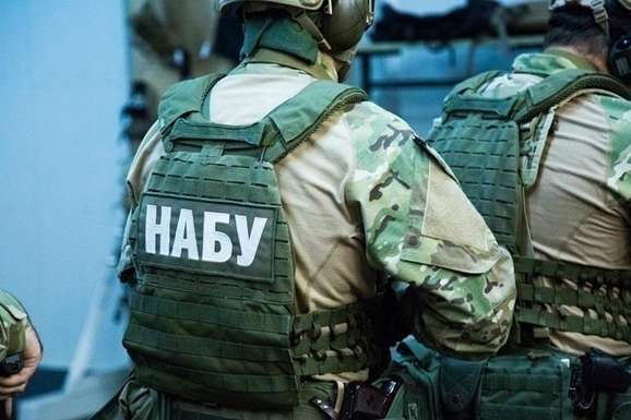 Детективи НАБУ затримали екс-помічника Каськіва