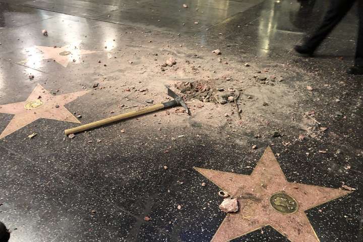 Вандал зруйнував зірку Дональда Трампа на Алеї слави в Голлівуді