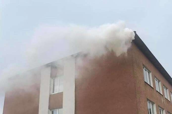 На Одещині від удару блискавки загорілася школа