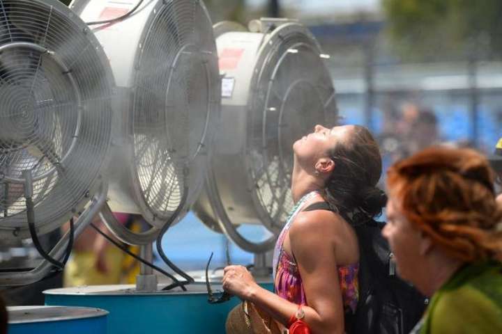 На вихідних в Україну прийде аномальна спека