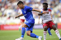 Маліновський забив красивий гол зі штрафного у матчі Ліги Європи (відео)